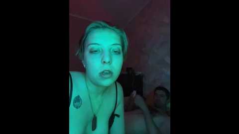 Media: couplelovers Bongacams 2024-10-07 06:13:00