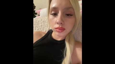 Media: crystal1_1 Bongacams 2024-10-07 18:22:00