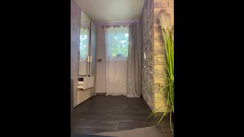 Media: _maybebaby_ Bongacams 2024-10-09 09:08:00