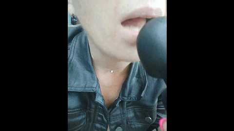 Media: businka_25 Bongacams 2024-10-09 04:55:00