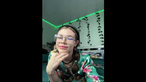 Media: emmagoodgirl Bongacams 2024-10-09 04:42:00