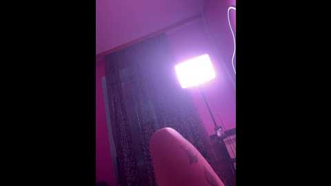 Media: lateloverrr Bongacams 2024-10-09 03:51:00