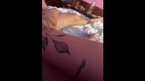 Media: lateloverrr Bongacams 2024-10-09 04:52:00