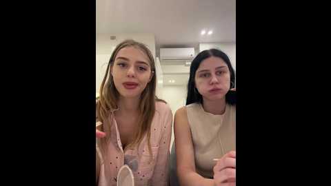 Media: vibromashulkadashulka Bongacams 2024-10-09 14:20:00