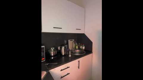 Media: sweetlolllli Bongacams 2024-10-10 12:43:00