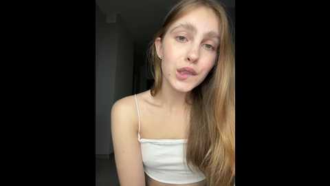 Media: adelaida1001 Bongacams 2024-10-11 19:53:00