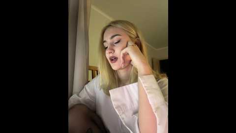 Media: _lana_chester_ Bongacams 2024-10-12 15:17:00