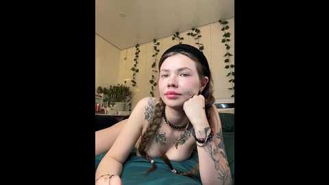 Media: emmagoodgirl Bongacams 2024-10-13 13:04:00
