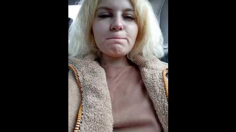 Media: marie_outdoor Bongacams 2024-10-14 14:21:00