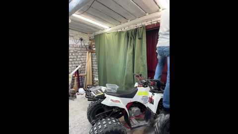 Media: _breid_1 Bongacams 2024-10-15 21:59:00