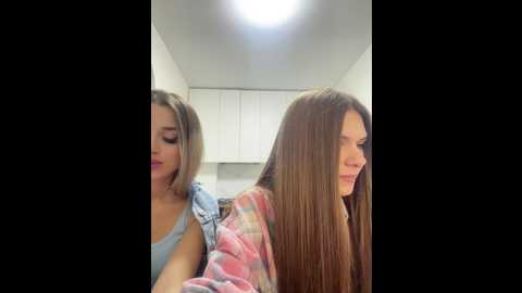 Media: emilyandmira Bongacams 2024-10-15 17:24:00