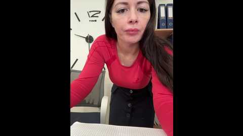 Media: 17alisa1717 Bongacams 2024-10-16 06:30:00