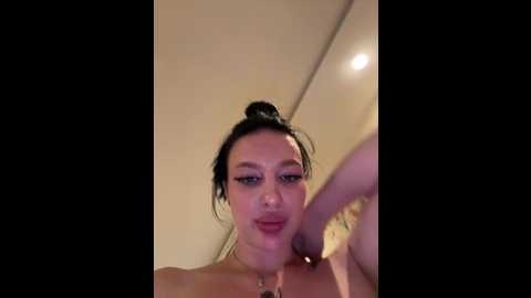 Media: adeleadam666 Bongacams 2024-10-16 20:54:00