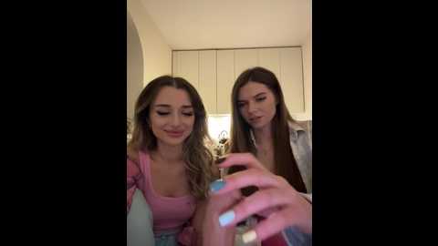 Media: emilyandmira Bongacams 2024-10-16 21:40:00