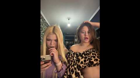 Media: metaaaaaaaaa Bongacams 2024-10-16 14:13:00