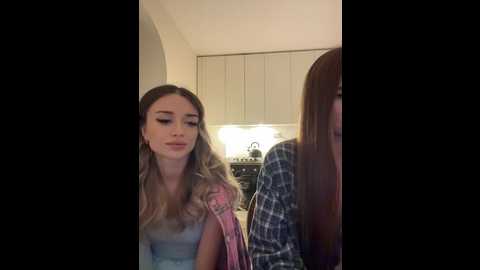 Media: emilyandmira Bongacams 2024-10-17 19:58:00