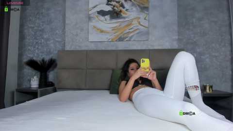 Media: gold_couple2 Bongacams 2024-10-18 15:41:00