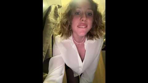 Media: likachkaa Bongacams 2024-10-18 16:28:00