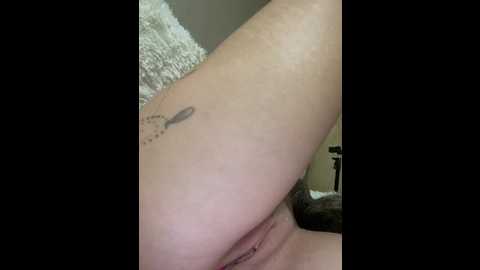 Media: crystal1_1 Bongacams 2024-10-19 20:09:00
