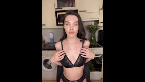 Media: glammodelhoney Bongacams 2024-10-19 00:54:00