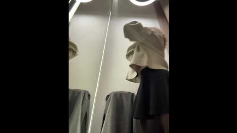 Media: likachkaa Bongacams 2024-10-19 18:34:00