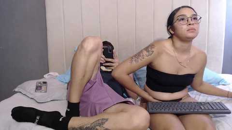 liz_and_matias @ bongacams on 20241019