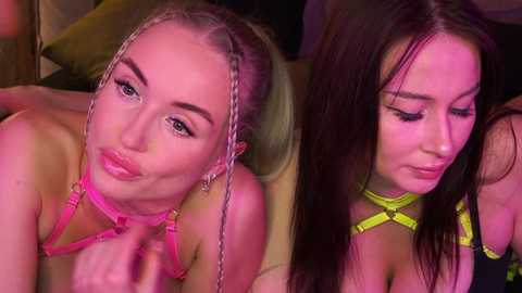 Media: whorerobot Bongacams 2024-10-19 20:02:00