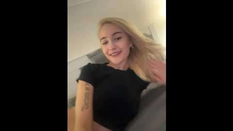 Media: _lana_chester_ Bongacams 2024-10-20 17:28:00