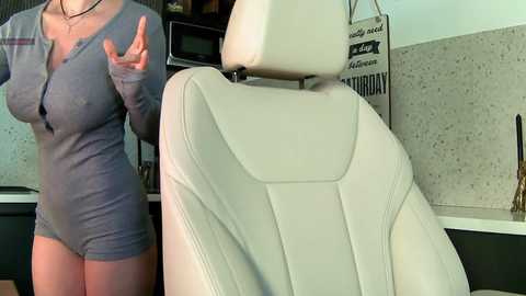 Media: mashulya29 Bongacams 2024-10-20 08:03:00