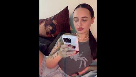 Media: originalhooli Bongacams 2024-10-22 20:20:00