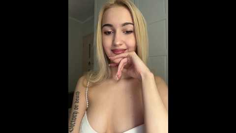 Media: _lana_chester_ Bongacams 2024-10-24 13:43:00