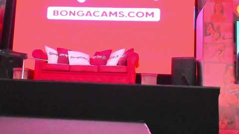 Media: laranya Bongacams 2024-10-24 10:07:00