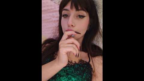Media: mialiahot Bongacams 2024-10-24 20:08:00