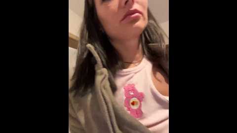Media: kisa_gav Bongacams 2024-10-25 16:13:00