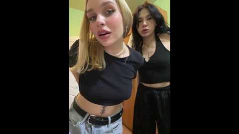 Media: lustful_angels Bongacams 2024-10-25 21:17:00