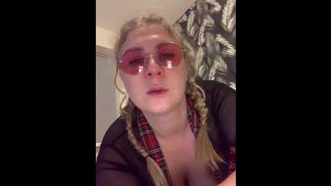 Media: mazajchiq Bongacams 2024-10-25 23:00:00