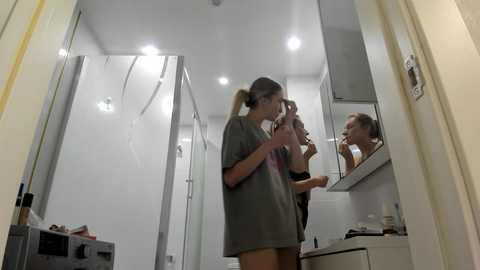 Media: busenok Bongacams 2024-10-26 16:05:00