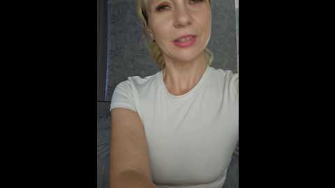 Media: charlizetheron Bongacams 2024-10-26 12:44:00