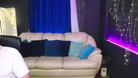 Media: alisaaleks Bongacams 2024-10-27 13:46:00