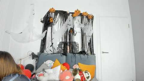 Media: dolly_ll Bongacams 2024-10-27 16:33:00