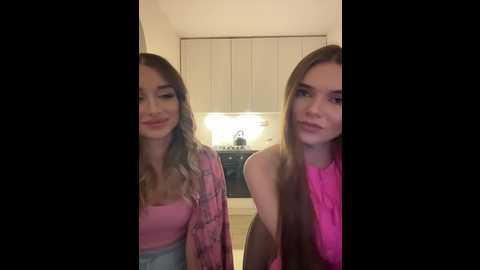 Media: emilyandmira Bongacams 2024-10-27 16:54:00