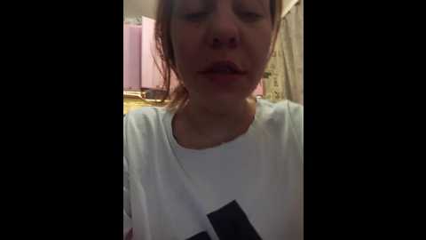 Media: niki233221 Bongacams 2024-10-27 14:25:00