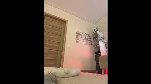 Media: emmacrystall Bongacams 2024-10-28 07:02:00