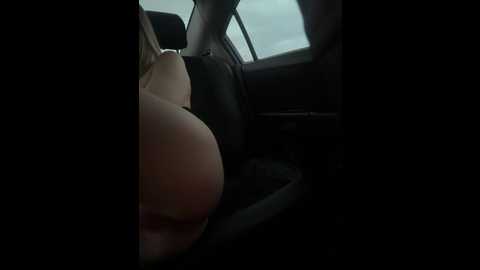 Media: lovensesgirl Bongacams 2024-10-28 01:40:00