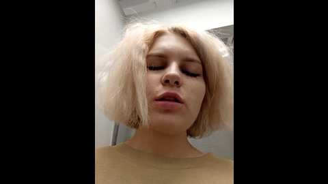 Media: marie_outdoor Bongacams 2024-10-28 16:39:00