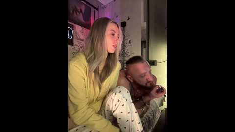 Media: vik1one1 Bongacams 2024-10-28 13:52:00