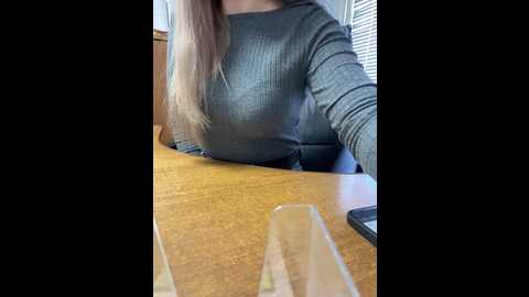 bitingkitty @ bongacams on 20241030