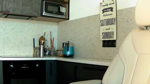 Media: mashulya29 Bongacams 2024-10-30 08:58:00