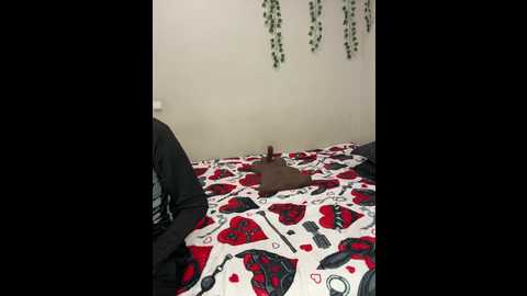 Media: yololove Bongacams 2024-10-30 17:37:00