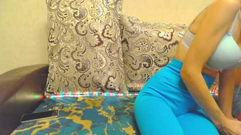 Media: catsy_love_ Bongacams 2024-10-31 17:47:00